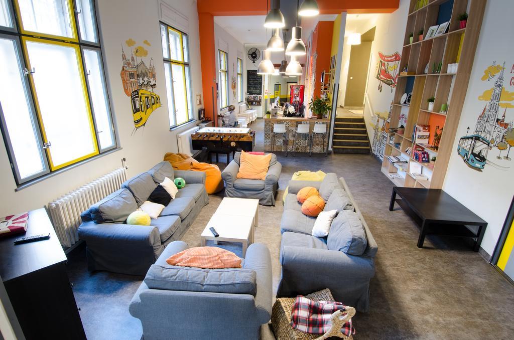 Goodmo House Ostello Budapest Esterno foto
