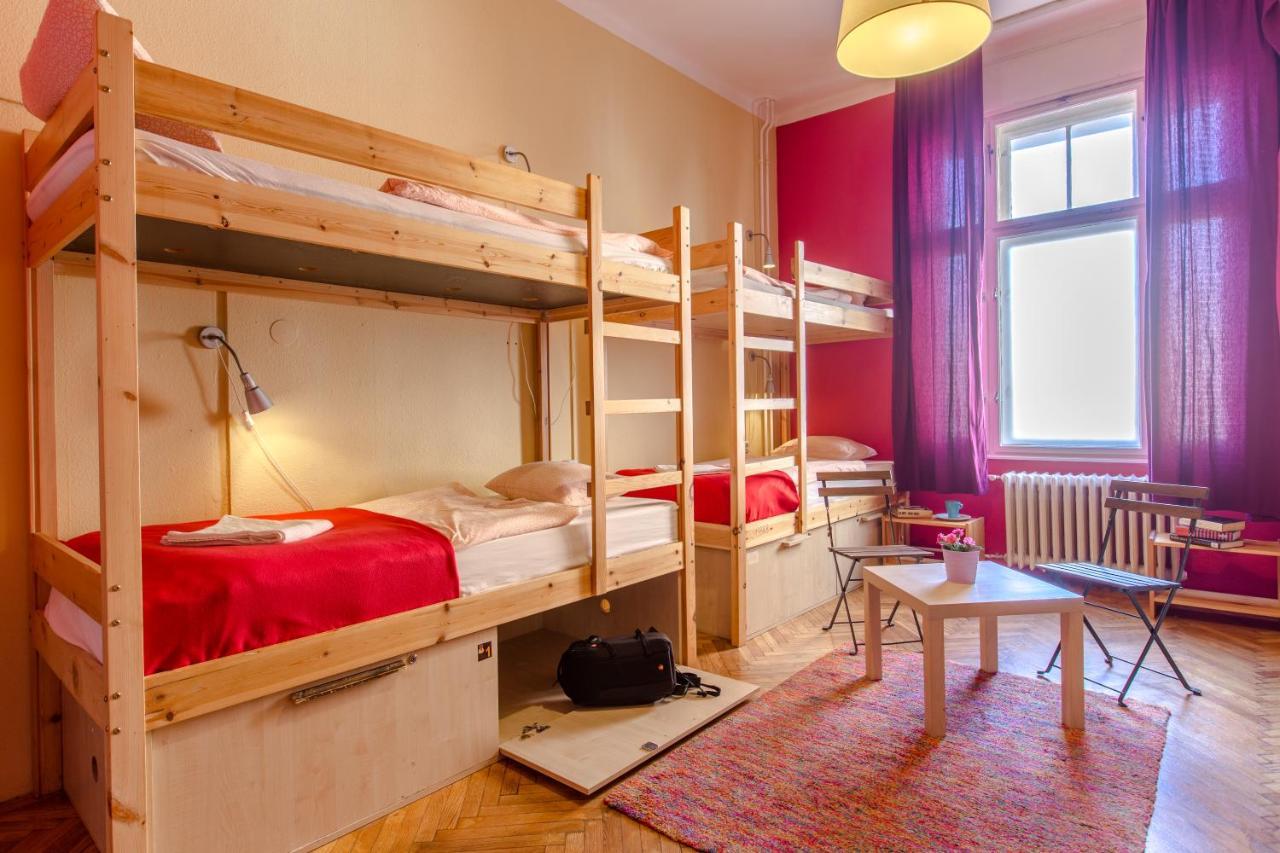 Goodmo House Ostello Budapest Esterno foto